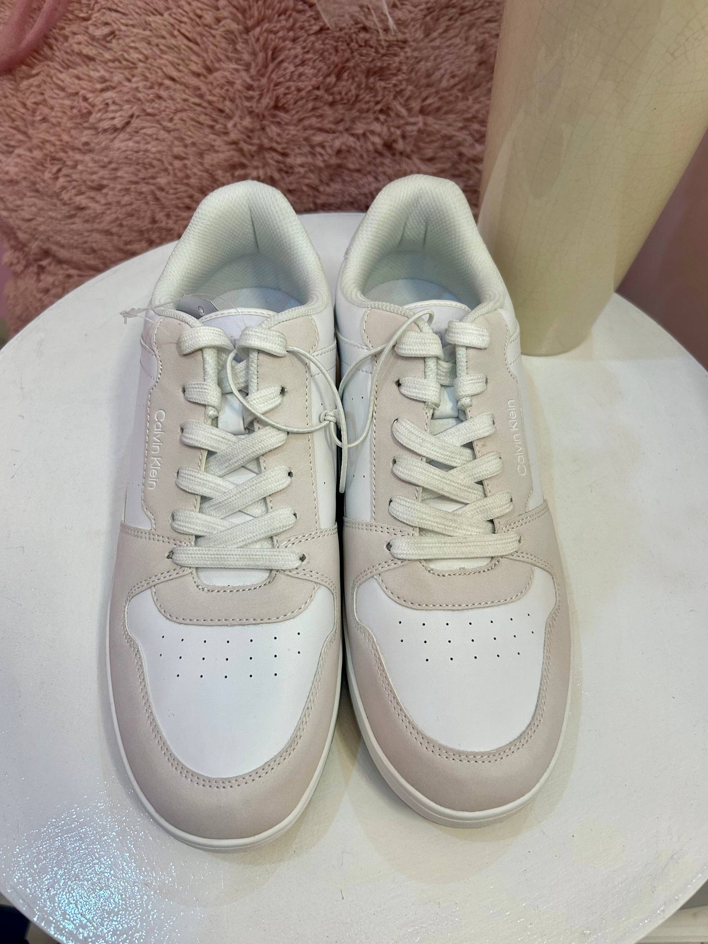 Tenis Calvin Klein Blancos Con Café 27 Mx